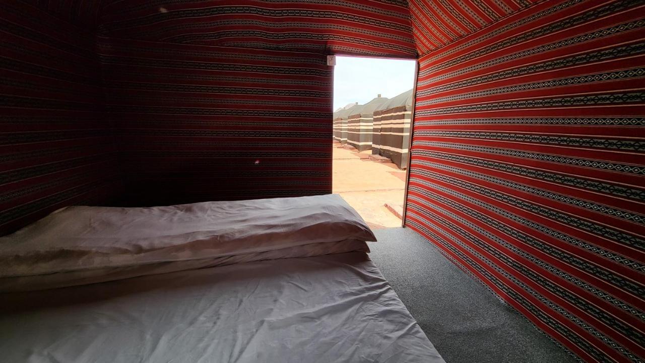 Wadi Rum Nabatean Camp Hotel Ngoại thất bức ảnh