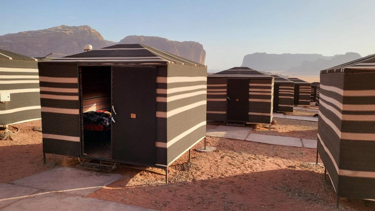 Wadi Rum Nabatean Camp Hotel Ngoại thất bức ảnh