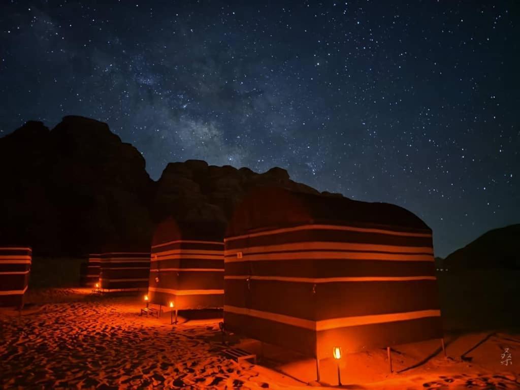 Wadi Rum Magic Nature Camp Ngoại thất bức ảnh