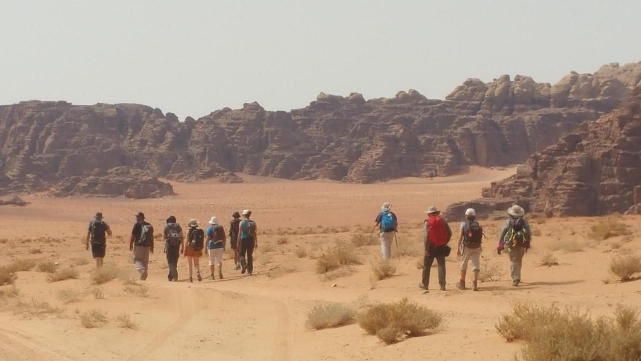 Wadi Rum Nabatean Camp Hotel Ngoại thất bức ảnh