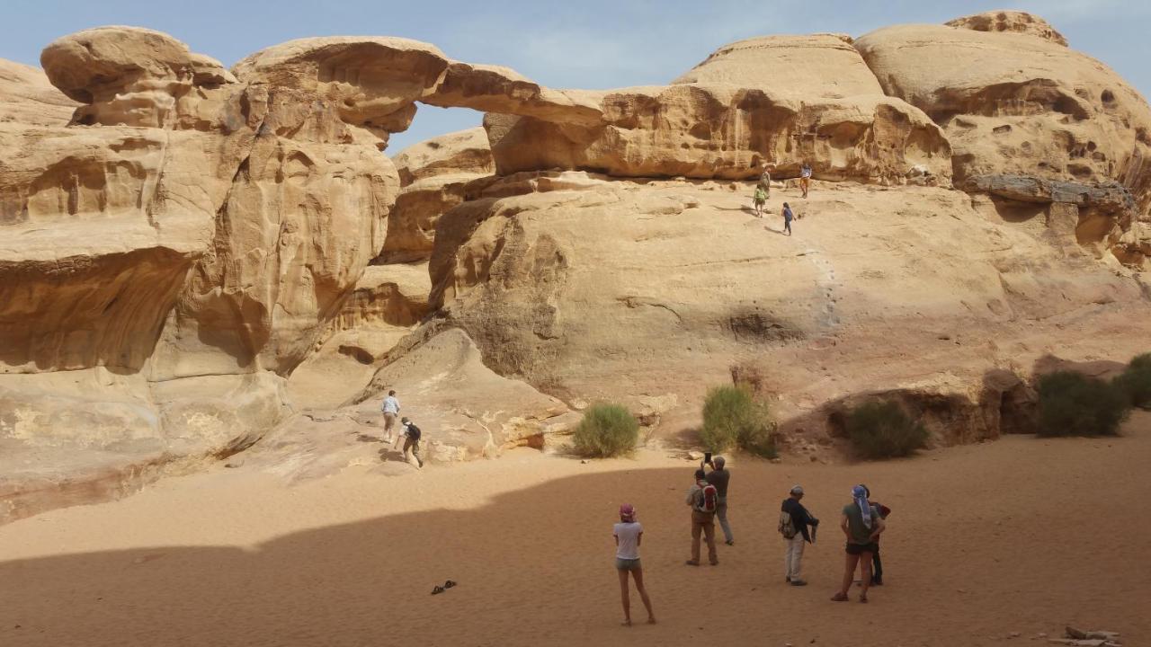 Wadi Rum Nabatean Camp Hotel Ngoại thất bức ảnh