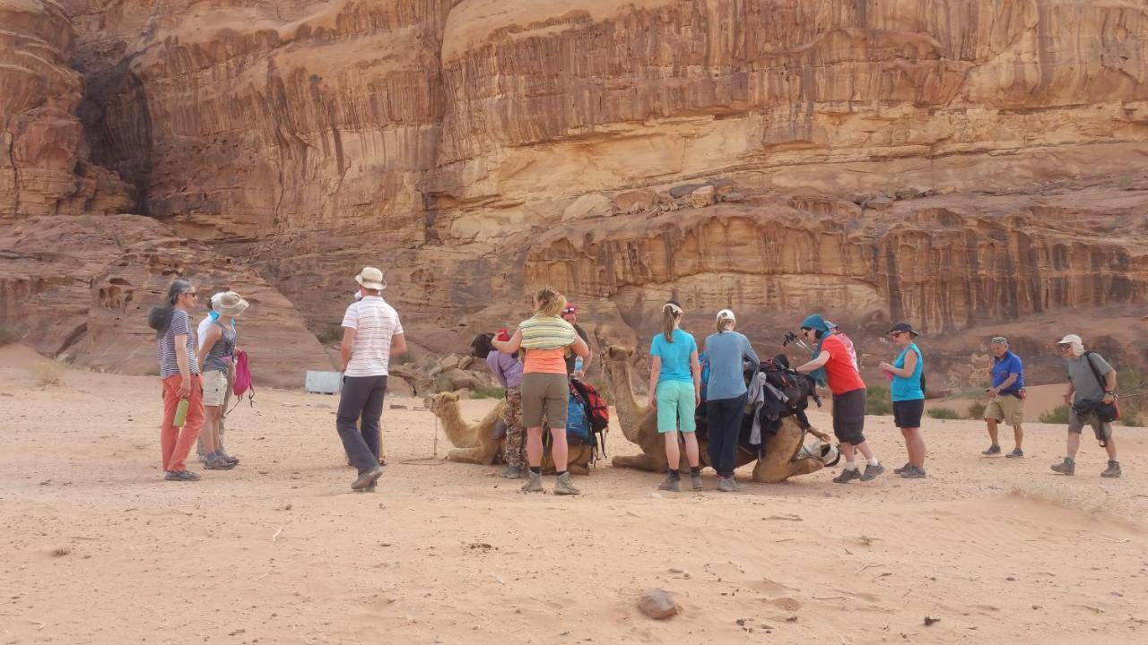 Wadi Rum Nabatean Camp Hotel Ngoại thất bức ảnh